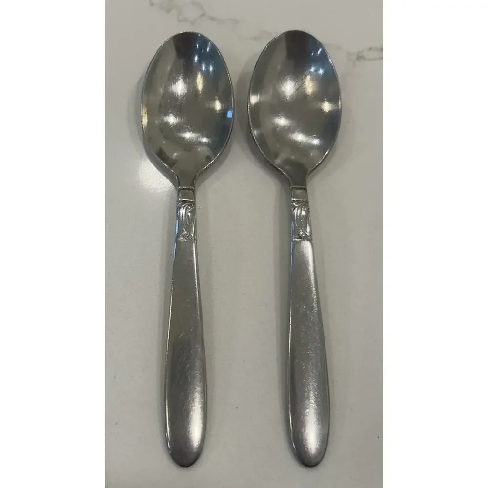 Vtg International CREATION set 2 Dessert‎ Spoons Stainless Replacement Flatware
